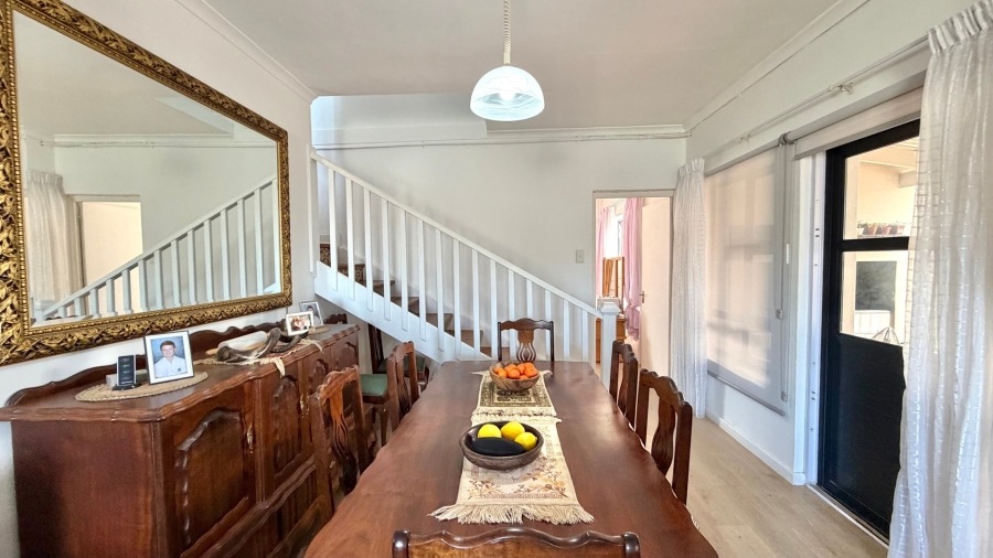 3 Bedroom Property for Sale in Heuningkloof Western Cape